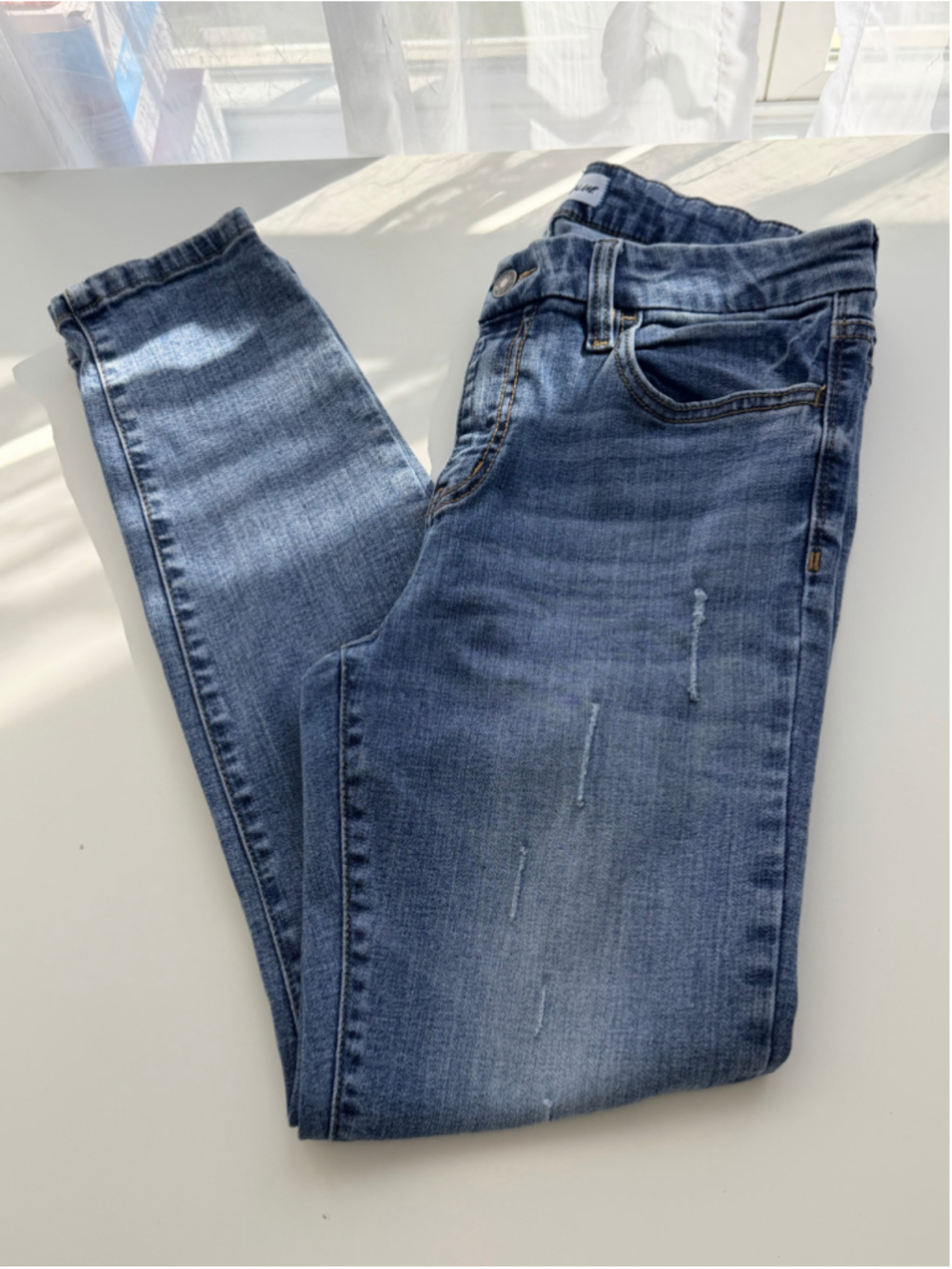 Studio Blue Distressed Skinny Jeans Medium Wash Stretch Denim Size 29